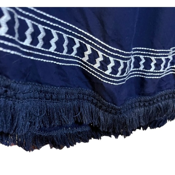 Ladies Blue Poncho with Embroidery and Tassled Edges, OS Pre-Owned - Picture 3 of 4